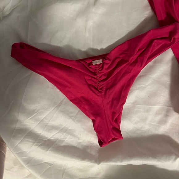 Pink Roxy Bikini - Picture 2 of 3